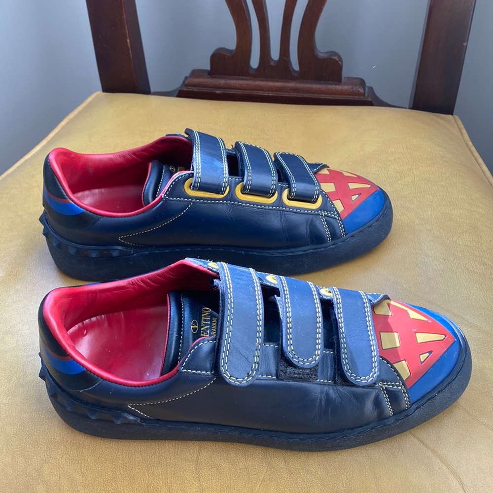 These are Valentino Garavani Super H Superman womens sneakers with Velcro straps